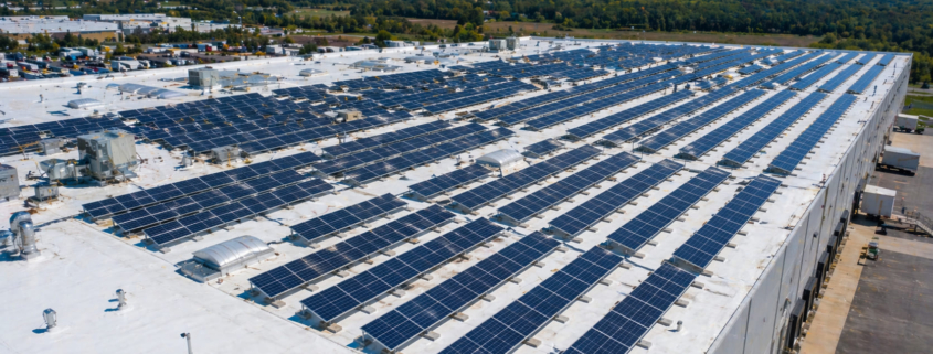 cubierta-tpo-fotovoltaica-placas-solares-nave-industrial